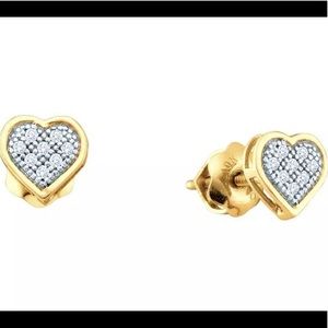 10k Womens Diamond Heart Cluster Earrings 1/20 CTW